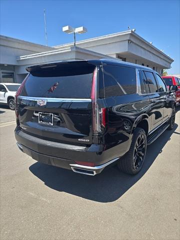 used 2023 Cadillac Escalade ESV car, priced at $75,888
