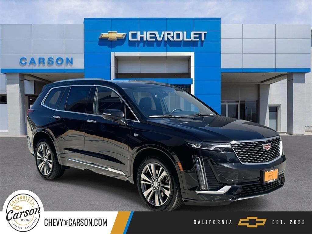 used 2025 Cadillac XT6 car, priced at $45,800
