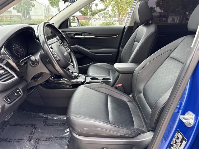 used 2023 Kia Seltos car, priced at $22,254