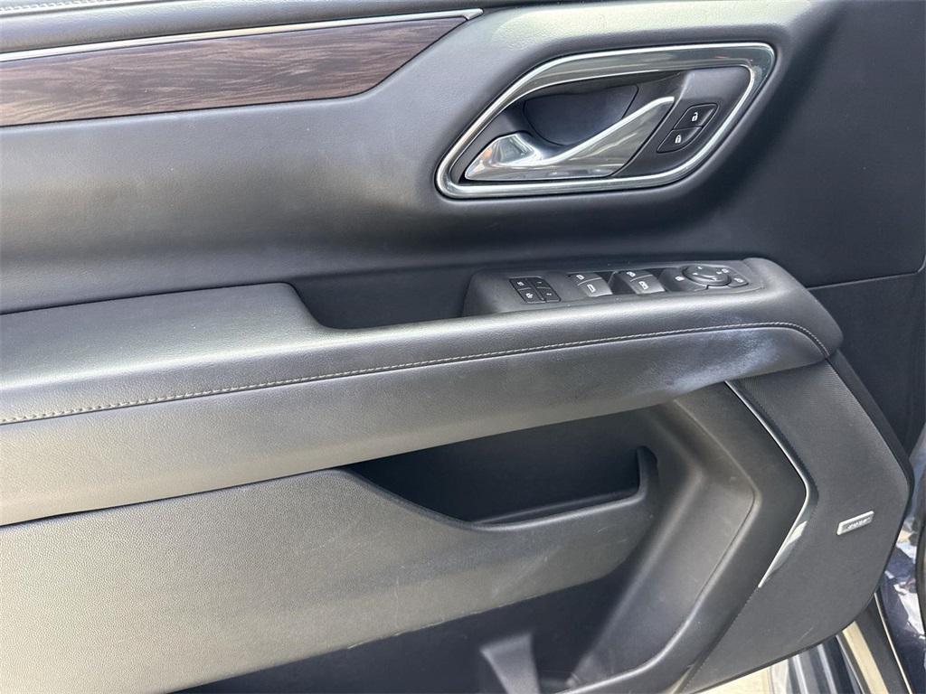 used 2023 Chevrolet Suburban car, priced at $40,888