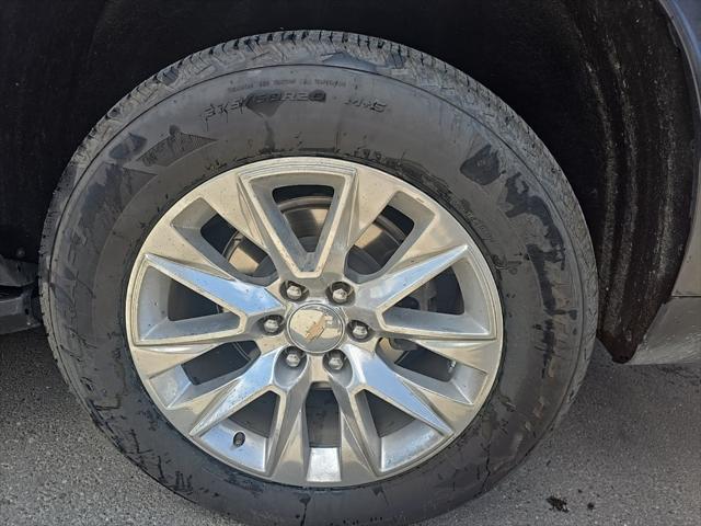 used 2023 Chevrolet Suburban car, priced at $43,948