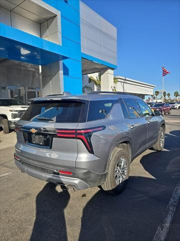 used 2024 Chevrolet Traverse car, priced at $39,417