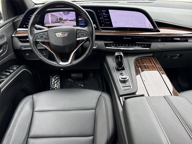 used 2023 Cadillac Escalade ESV car, priced at $72,599