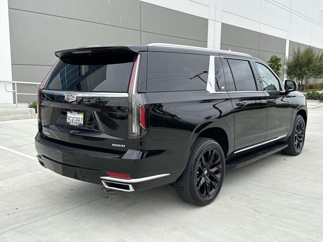 used 2023 Cadillac Escalade ESV car, priced at $72,599