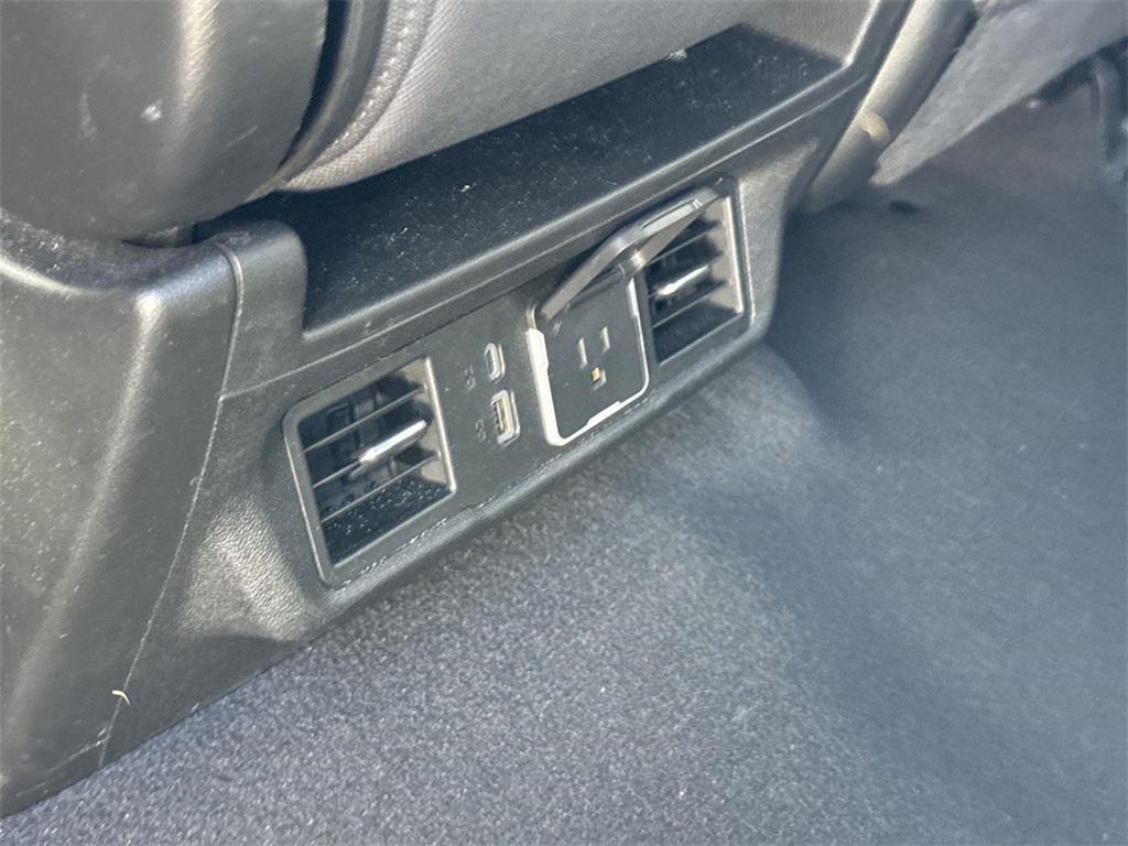 used 2024 Chevrolet Silverado 1500 car, priced at $32,250