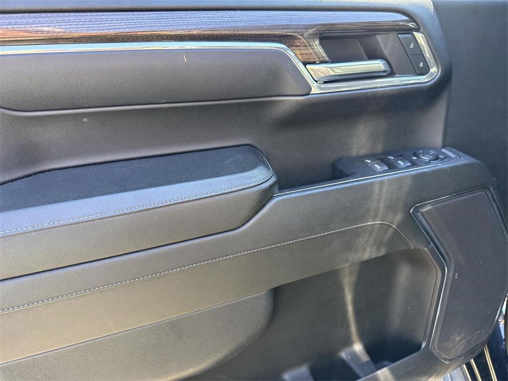 used 2024 Chevrolet Silverado 1500 car, priced at $32,250