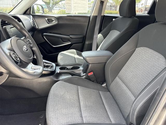 used 2021 Kia Soul car, priced at $10,500