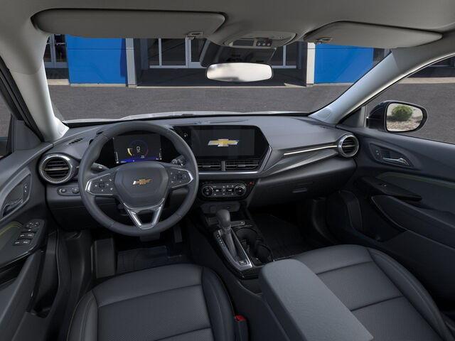 new 2025 Chevrolet Trax car, priced at $24,679