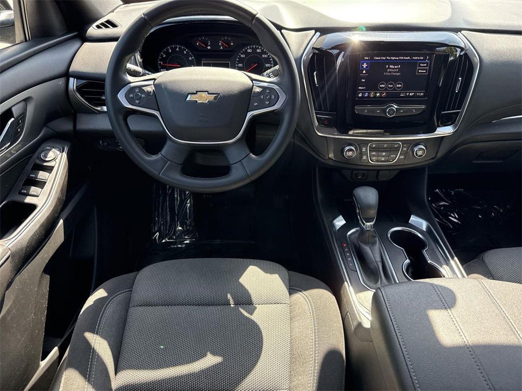 used 2023 Chevrolet Traverse car, priced at $22,888