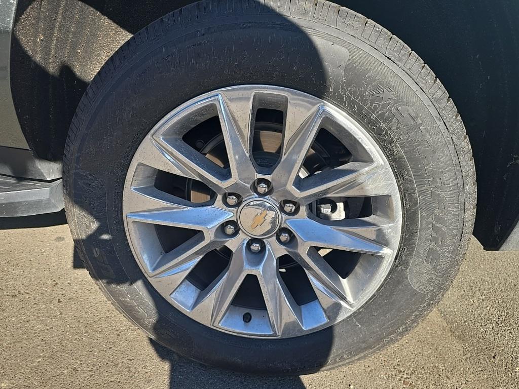 used 2023 Chevrolet Suburban car, priced at $41,526