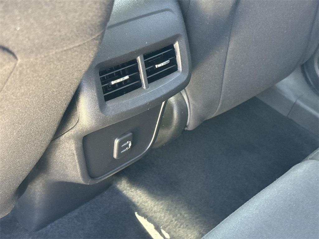 used 2020 Chevrolet Equinox car, priced at $15,500