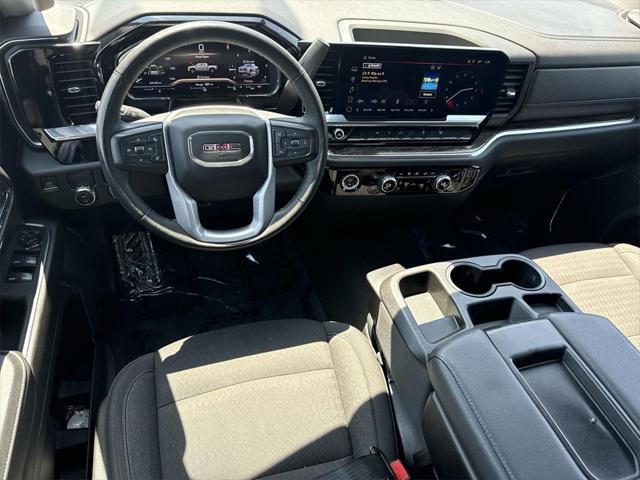 used 2024 GMC Sierra 1500 car, priced at $35,000
