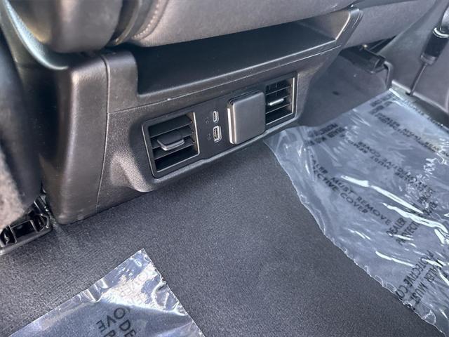 used 2024 GMC Sierra 1500 car, priced at $35,000