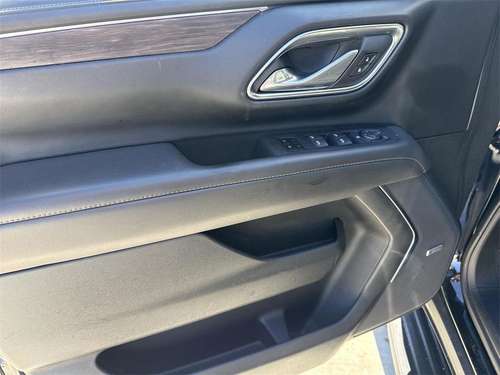 used 2024 Chevrolet Suburban car, priced at $49,874