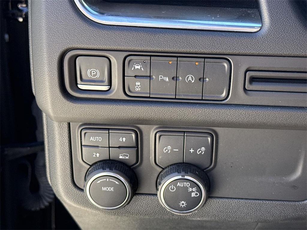 used 2024 Chevrolet Suburban car, priced at $49,874