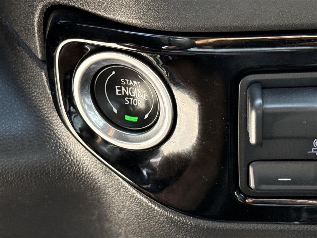 used 2022 Chevrolet Silverado 1500 car, priced at $45,888