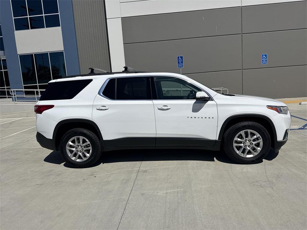 used 2021 Chevrolet Traverse car, priced at $24,500