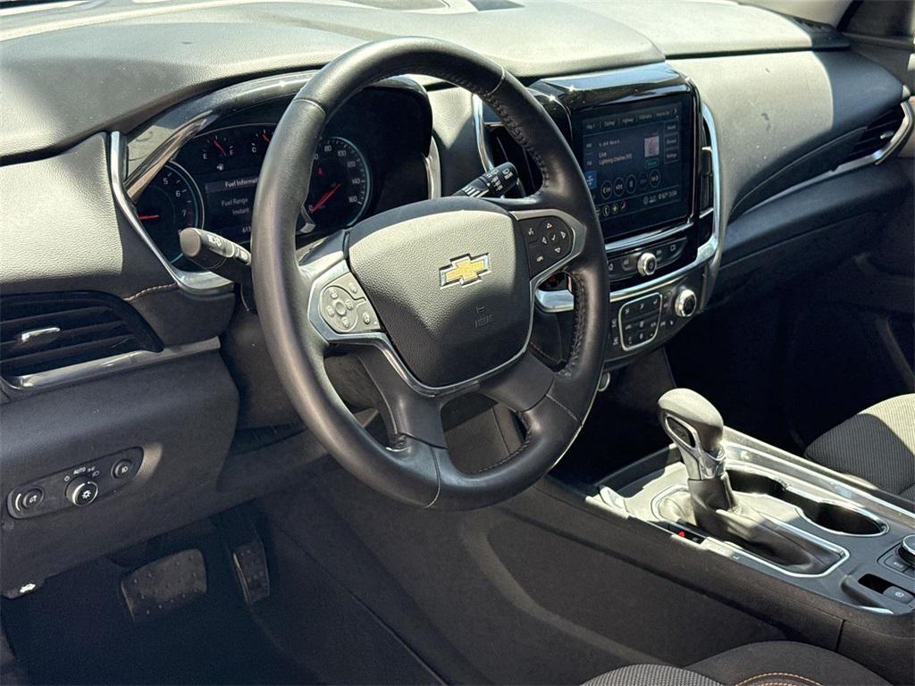 used 2021 Chevrolet Traverse car, priced at $24,500