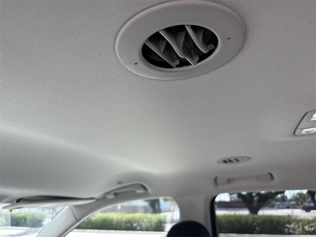 used 2021 Chevrolet Traverse car, priced at $24,500