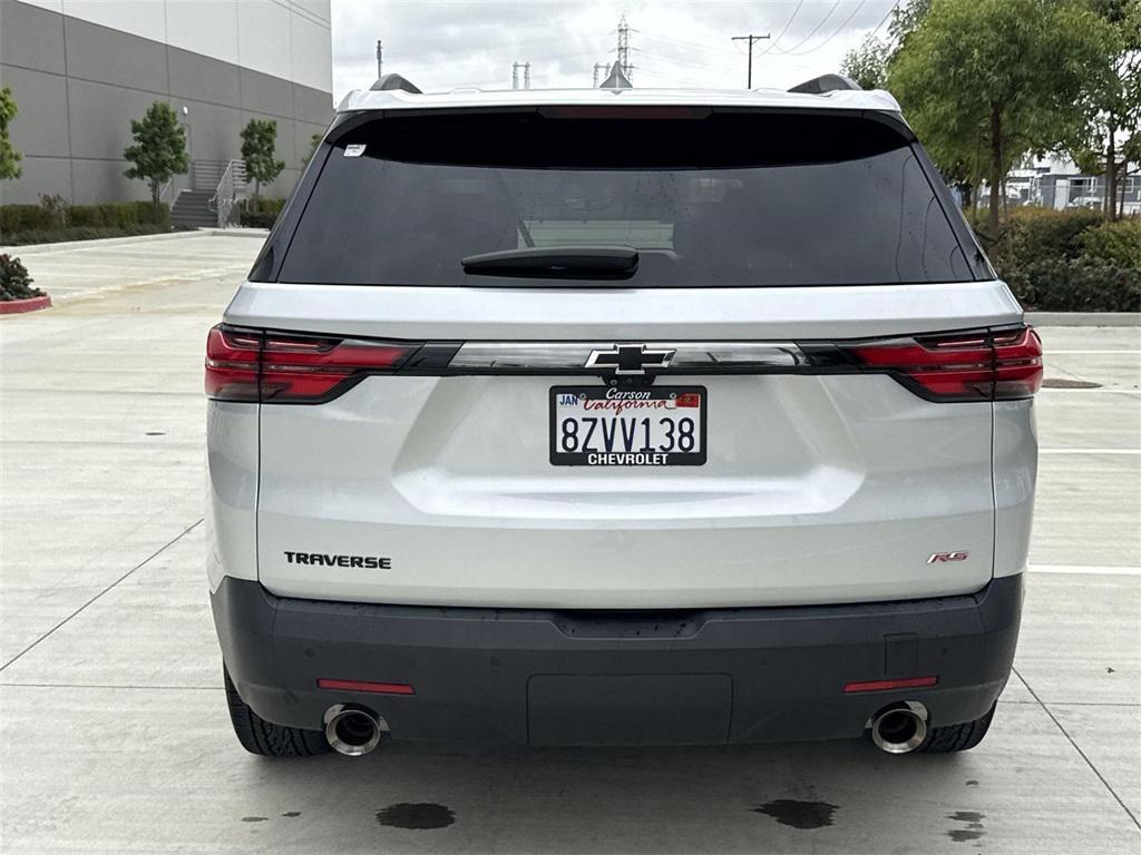used 2022 Chevrolet Traverse car, priced at $33,888