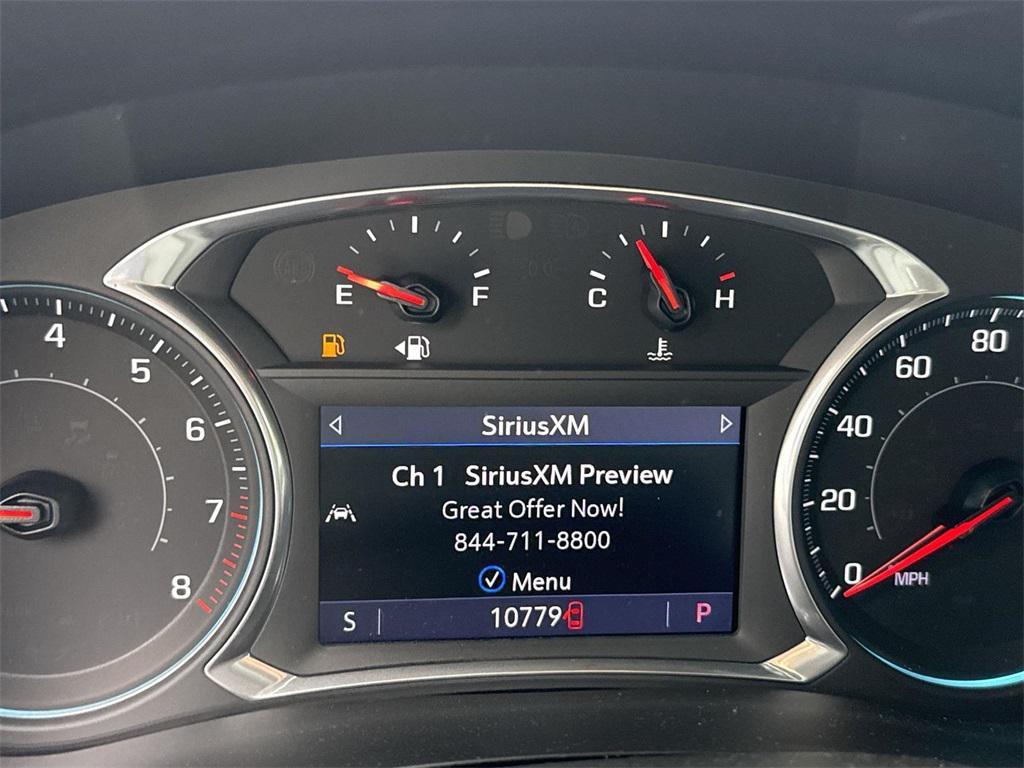 used 2022 Chevrolet Traverse car, priced at $33,888