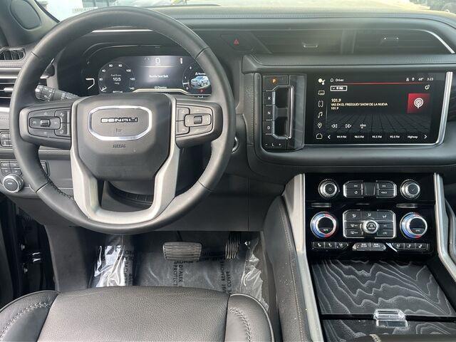 used 2023 GMC Yukon XL car, priced at $61,500