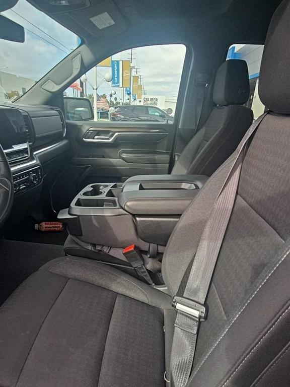 used 2024 Chevrolet Silverado 1500 car, priced at $35,586