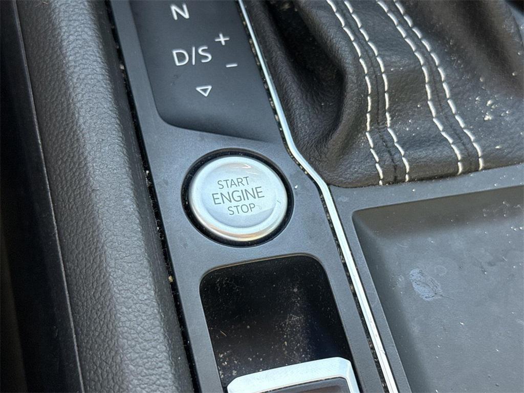 used 2021 Volkswagen Atlas car, priced at $23,500