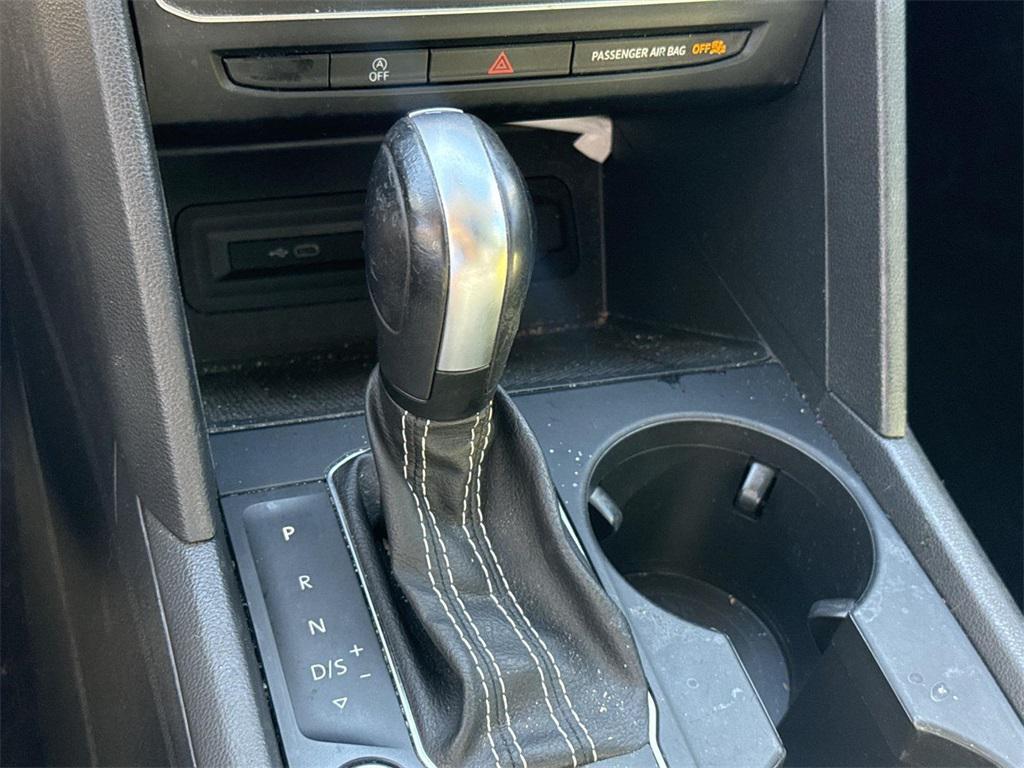 used 2021 Volkswagen Atlas car, priced at $23,500