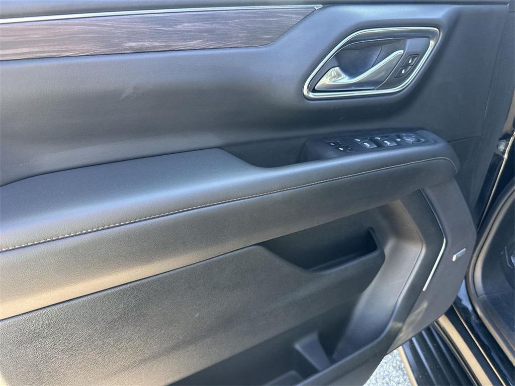 used 2024 Chevrolet Suburban car, priced at $50,648