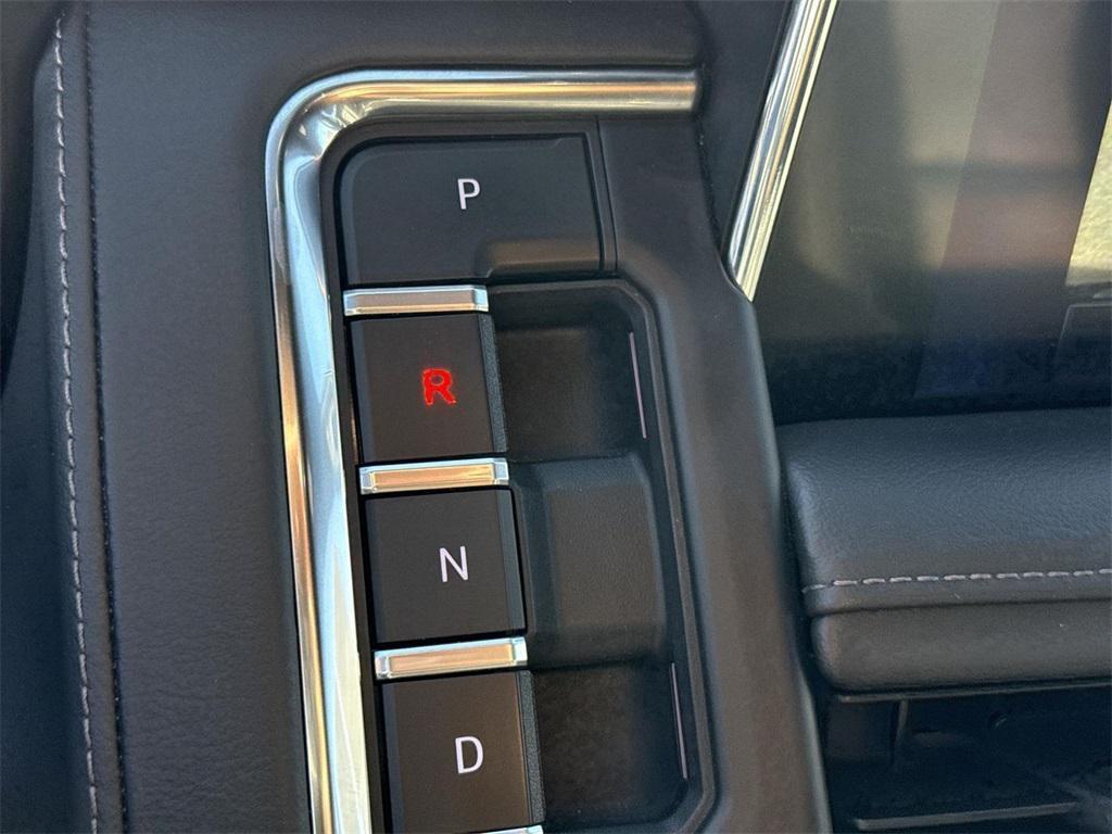 used 2024 Chevrolet Suburban car, priced at $50,648