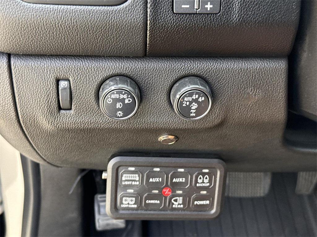 used 2021 Chevrolet Colorado car, priced at $35,888