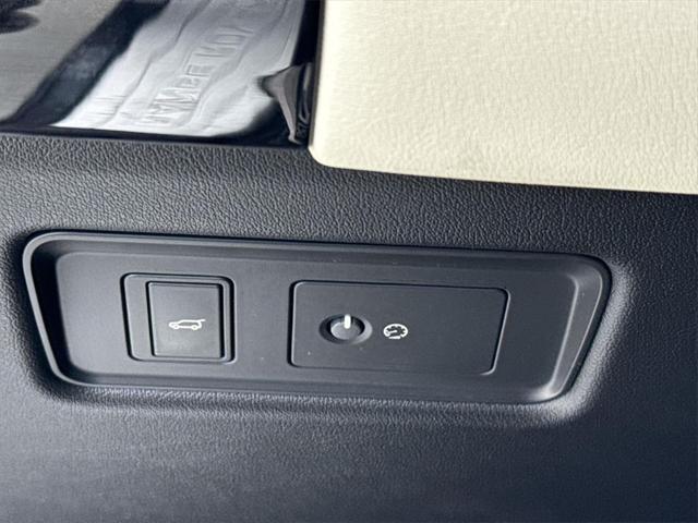used 2022 Land Rover Range Rover Sport car, priced at $42,500
