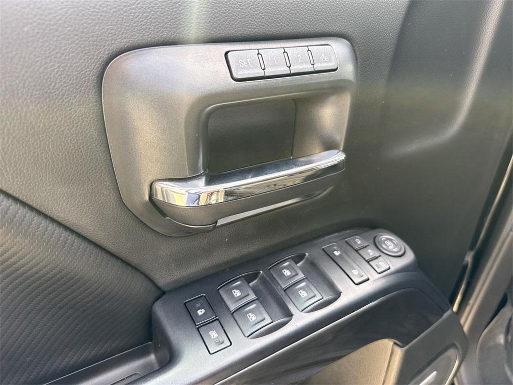 used 2017 GMC Sierra 1500 car, priced at $29,888