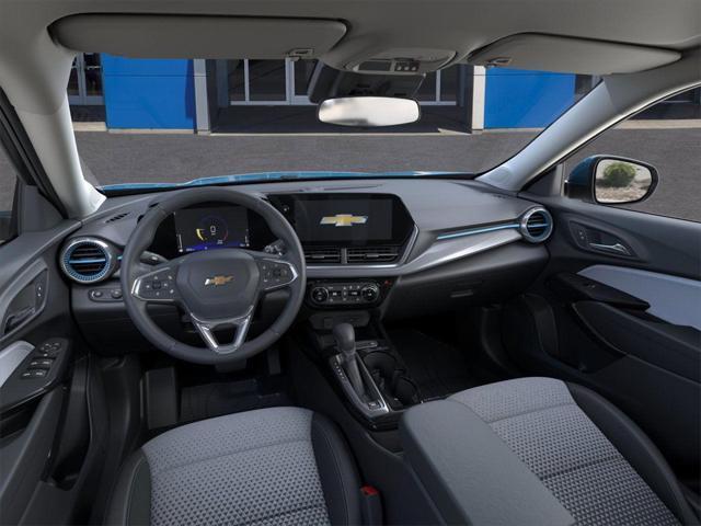 new 2025 Chevrolet Trax car, priced at $25,502