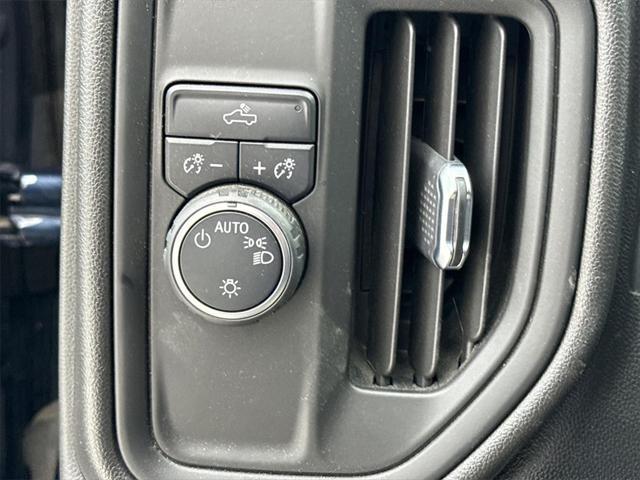 used 2021 Chevrolet Silverado 1500 car, priced at $29,000