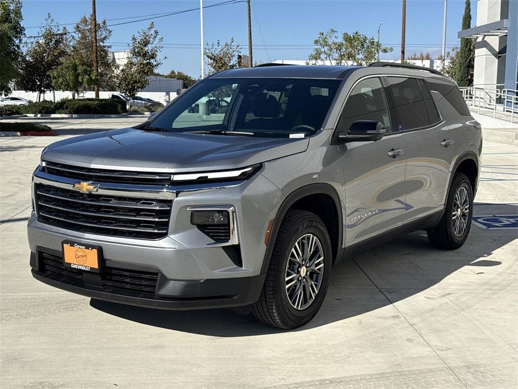 used 2024 Chevrolet Traverse car, priced at $31,500