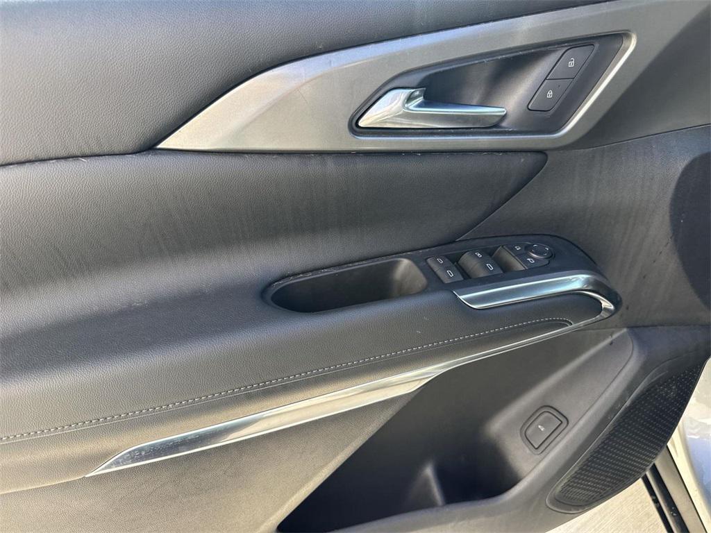 used 2024 Chevrolet Traverse car, priced at $31,500