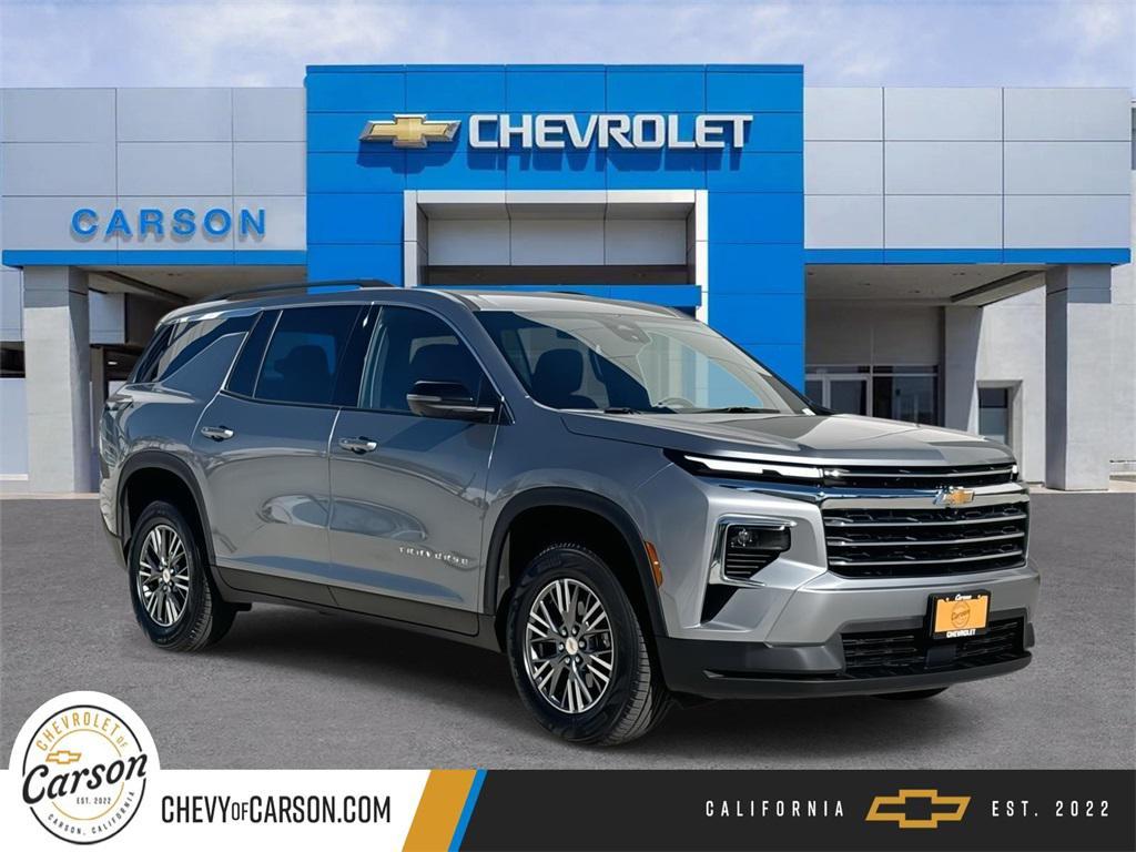 used 2024 Chevrolet Traverse car, priced at $31,500
