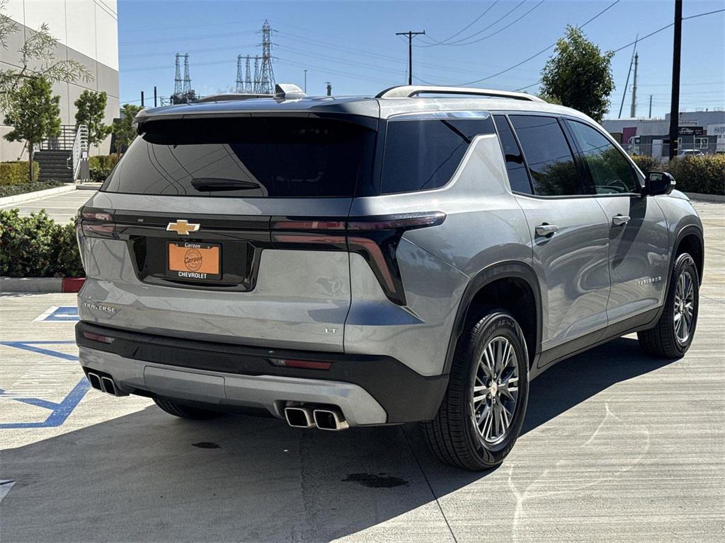 used 2024 Chevrolet Traverse car, priced at $31,500