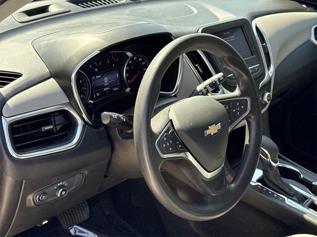 used 2023 Chevrolet Equinox car, priced at $16,888