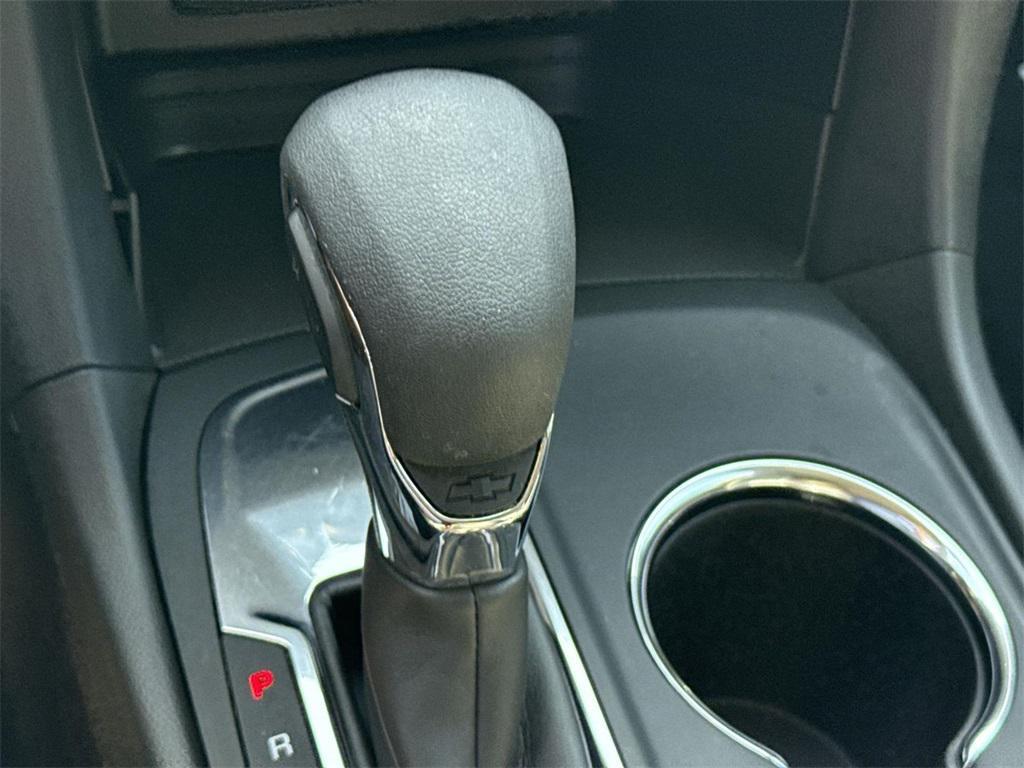 used 2023 Chevrolet Equinox car, priced at $16,888