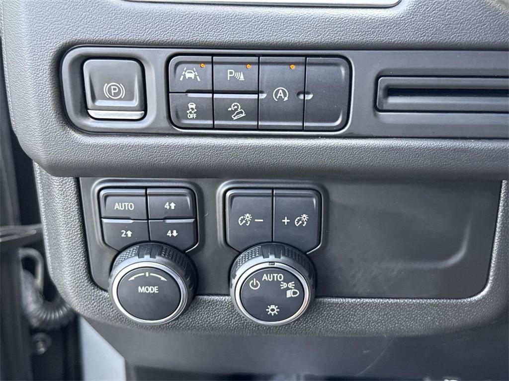 used 2023 Chevrolet Suburban car, priced at $50,500