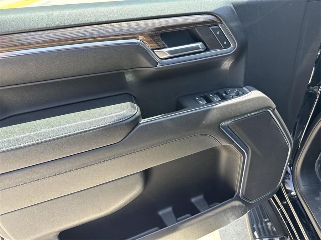 used 2024 Chevrolet Silverado 1500 car, priced at $32,250