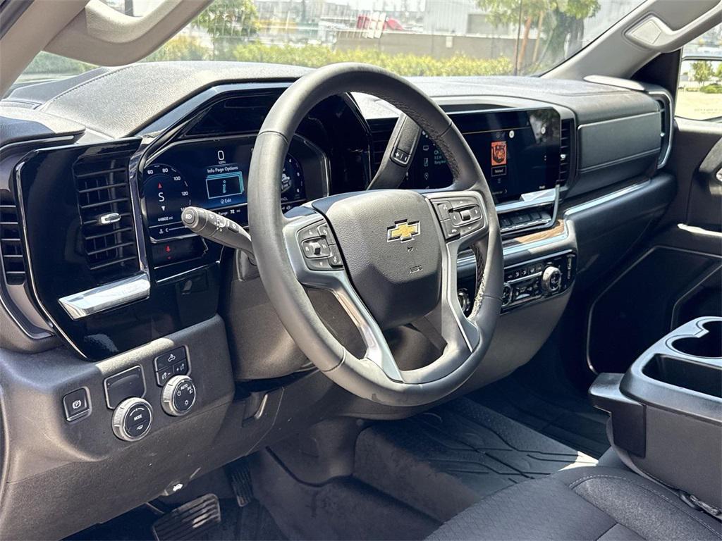 used 2024 Chevrolet Silverado 1500 car, priced at $32,250