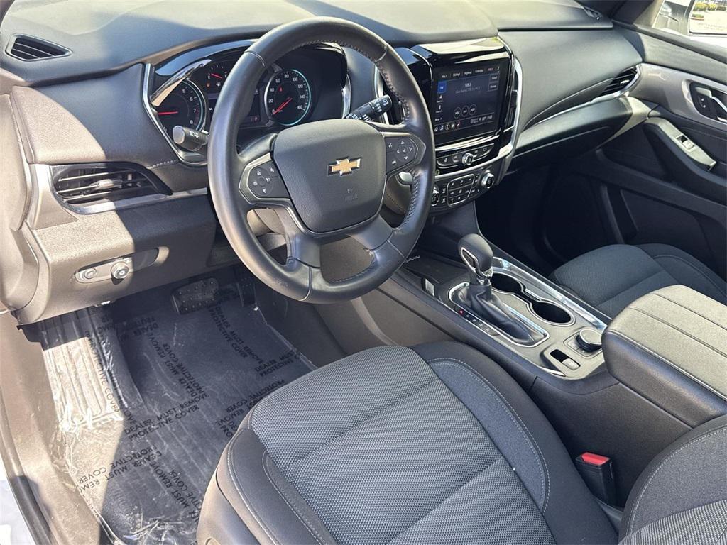 used 2022 Chevrolet Traverse car, priced at $22,750