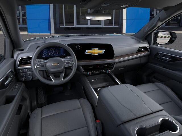 new 2025 Chevrolet Suburban car, priced at $69,790