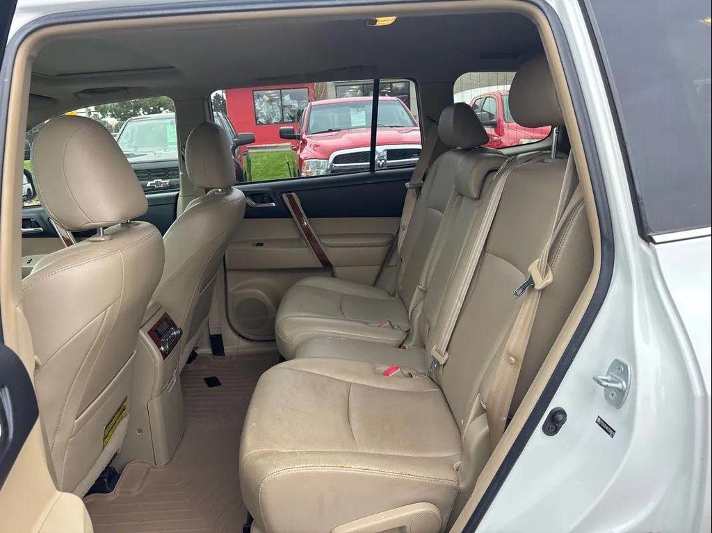 used 2012 Toyota Highlander Hybrid car, priced at $12,795