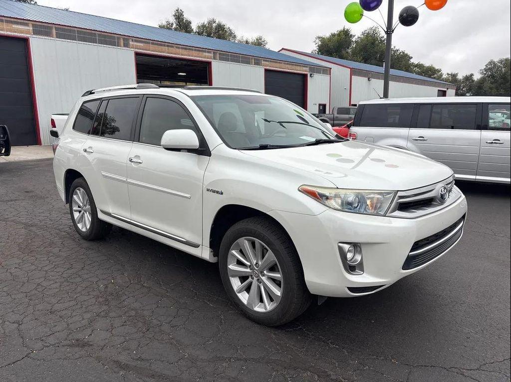 used 2012 Toyota Highlander Hybrid car, priced at $12,795