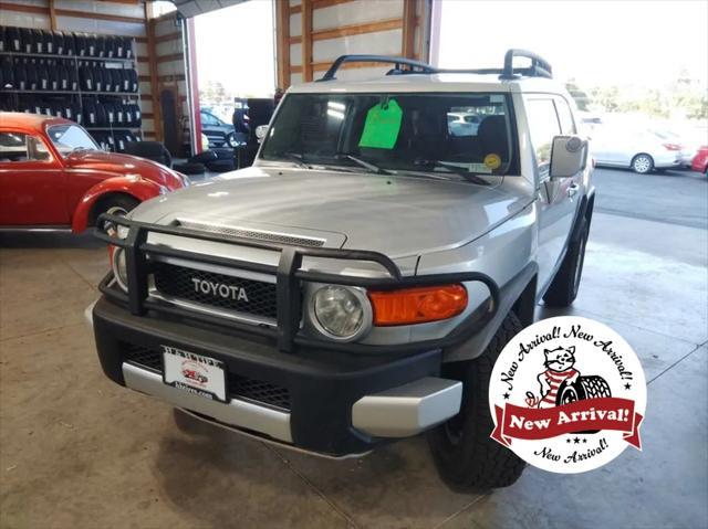 used 2007 Toyota FJ Cruiser car, priced at $14,595